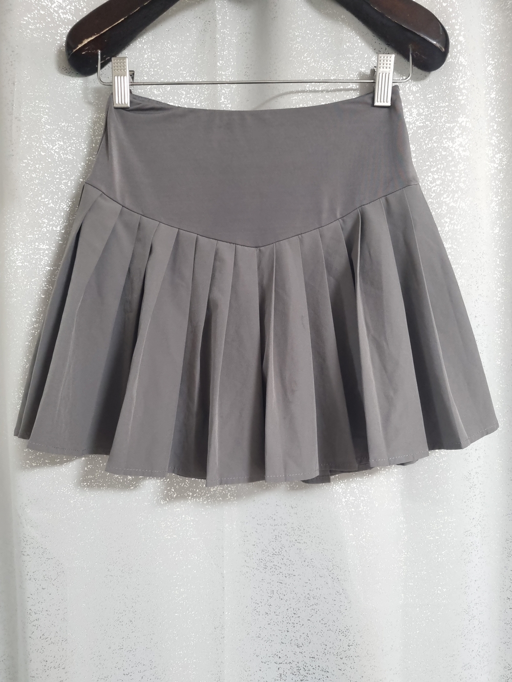 Forever 21 Gray Pleated Tennis Skort Mini Skirt Built In Shorts Size Small